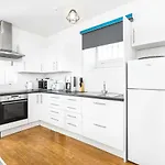 Prime. Vision. Living. Apartments